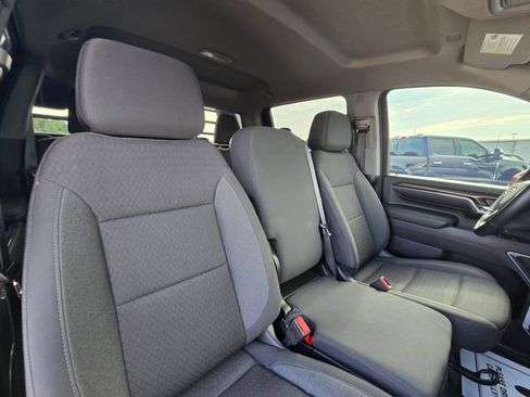Used 2024 Chevrolet Silverado 3500 LT AWD/4WD image 16