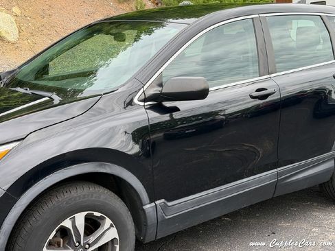 Used 2017 Honda CR-V LX image 33