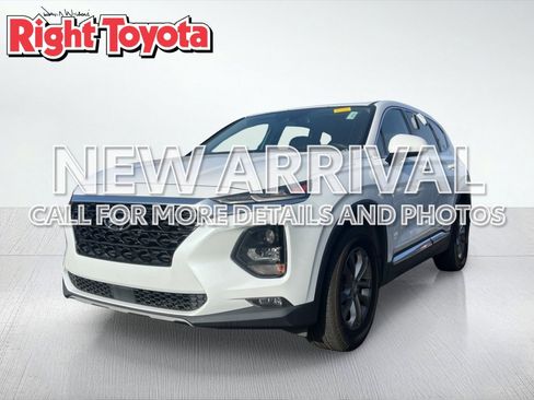 Used 2019 Hyundai Santa Fe SEL FWD image 1