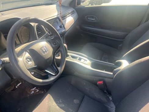 Used 2016 Honda HR-V LX image 5