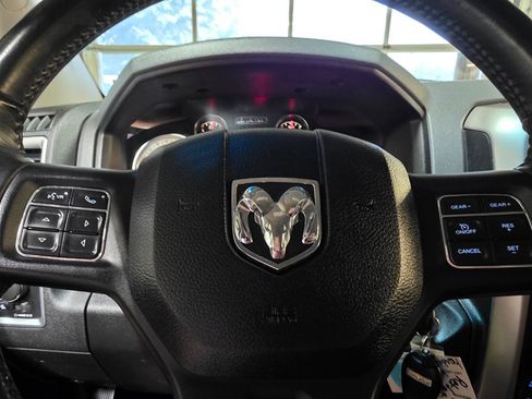Used 2018 RAM 1500 Big Horn AWD/4WD image 28