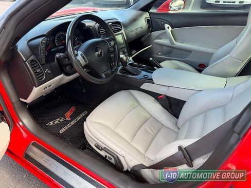 Used 2009 Chevrolet Corvette Coupe w/ Preferred Equipment Group RWD image 13