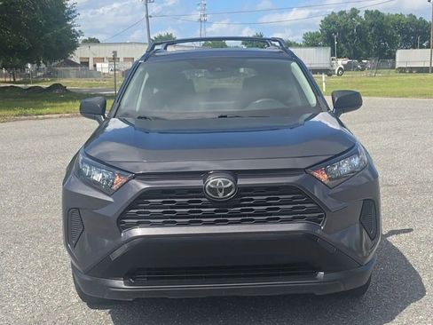 Used 2019 Toyota RAV4 LE w/ All Weather Liner Package AWD/4WD image 4