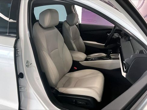 Used 2023 Honda Accord EX-L image 12