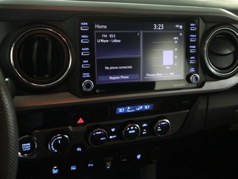 Used 2023 Toyota Tacoma TRD Off-Road image 23