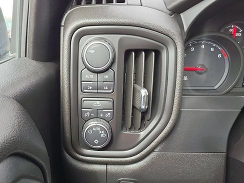 Certified 2019 Chevrolet Silverado 1500 Custom Trail Boss w/ Custom Convenience Package AWD/4WD image 11