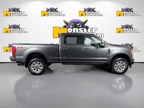 Used 2019 Ford F250 Platinum w/ Platinum Ultimate Package AWD/4WD image 4