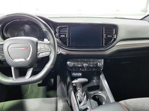 Used 2025 Dodge Durango GT image 27
