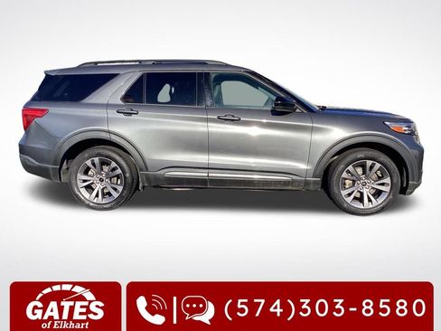 Used 2022 Ford Explorer XLT w/ Equipment Group 202A image 12