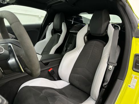 Used 2022 Chevrolet Corvette Stingray Preferred Cpe w/ Z51 Performance Package image 13