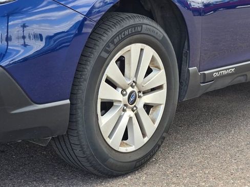 Used 2015 Subaru Outback 2.5i Premium AWD/4WD image 20