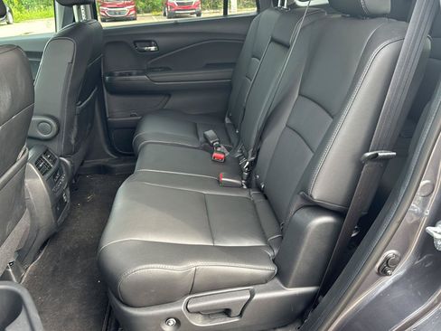 Used 2022 Honda Pilot Special Edition image 10