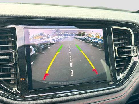 Used 2024 Dodge Durango GT image 16