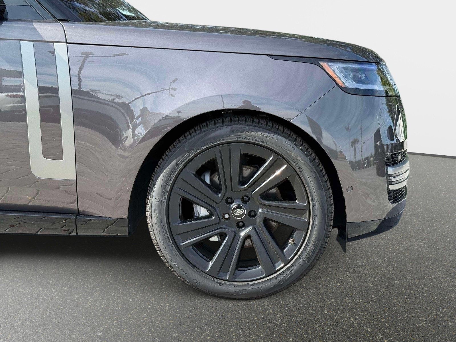 Used 2022 Land Rover Range Rover Long Wheelbase SE AWD/4WD image 21