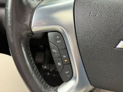 Used 2014 Chevrolet Traverse LTZ AWD/4WD image 21
