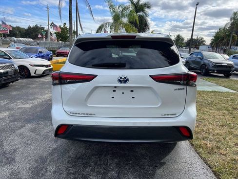 Used 2023 Toyota Highlander Limited AWD/4WD image 6