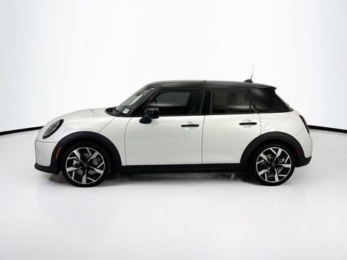 New 2026 MINI Cooper 4-Door Hardtop image 8