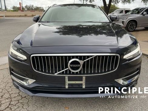 Used 2019 Volvo V90 T5 Inscription w/ Protection Package Premier FWD image 3