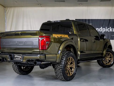 Used 2025 Ford F150 Raptor AWD/4WD image 8