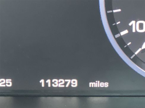 Used 2012 Land Rover Range Rover HSE image 14