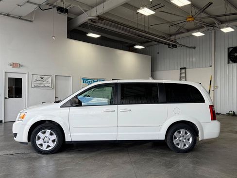 Used 2009 Dodge Grand Caravan SE w/ Climate Group FWD image 26