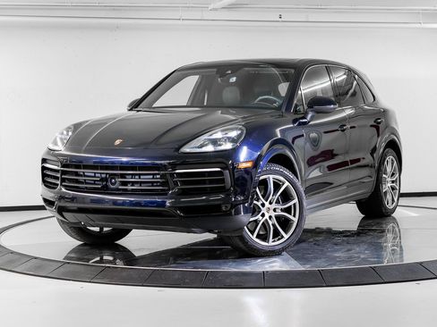 Certified 2023 Porsche Cayenne S Platinum image 1