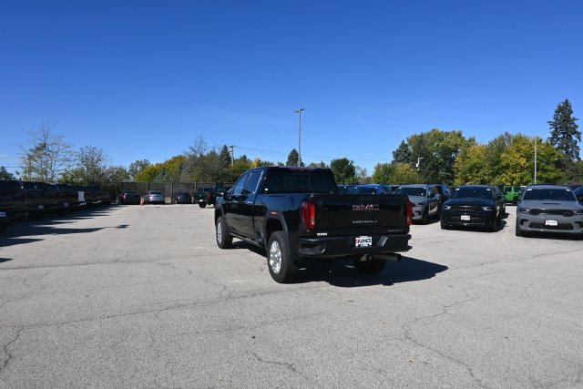Used 2023 GMC Sierra 2500 Denali w/ Denali Ultimate Package AWD/4WD image 11