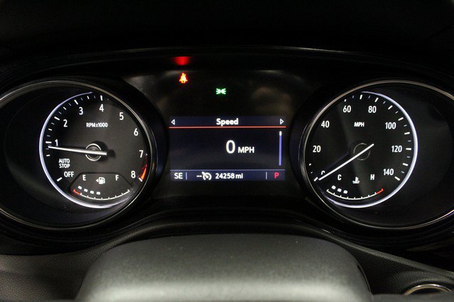 Used 2023 Buick Encore GX Essence w/ Experience Buick Package FWD image 27