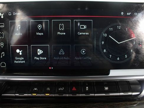 Used 2022 GMC Sierra 1500 Elevation image 4