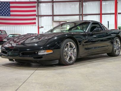 Used 1998 Chevrolet Corvette Coupe w/ Memory Pkg