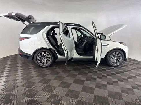 Used 2023 Land Rover Discovery S R-Dynamic AWD/4WD image 13