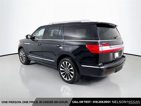 Used 2021 Lincoln Navigator Reserve image 7