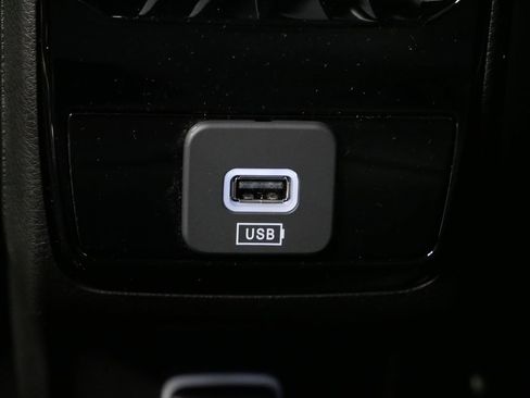 New 2025 Jeep Compass Limited image 15