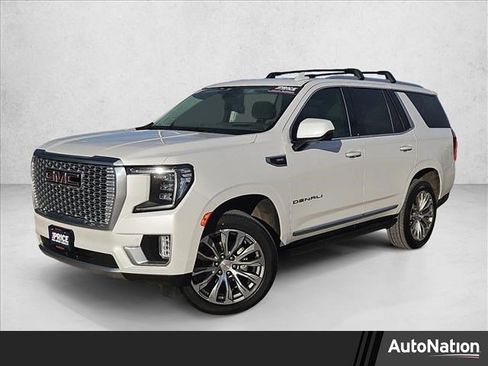 Used 2021 GMC Yukon Denali w/ Denali Premium Package image 1