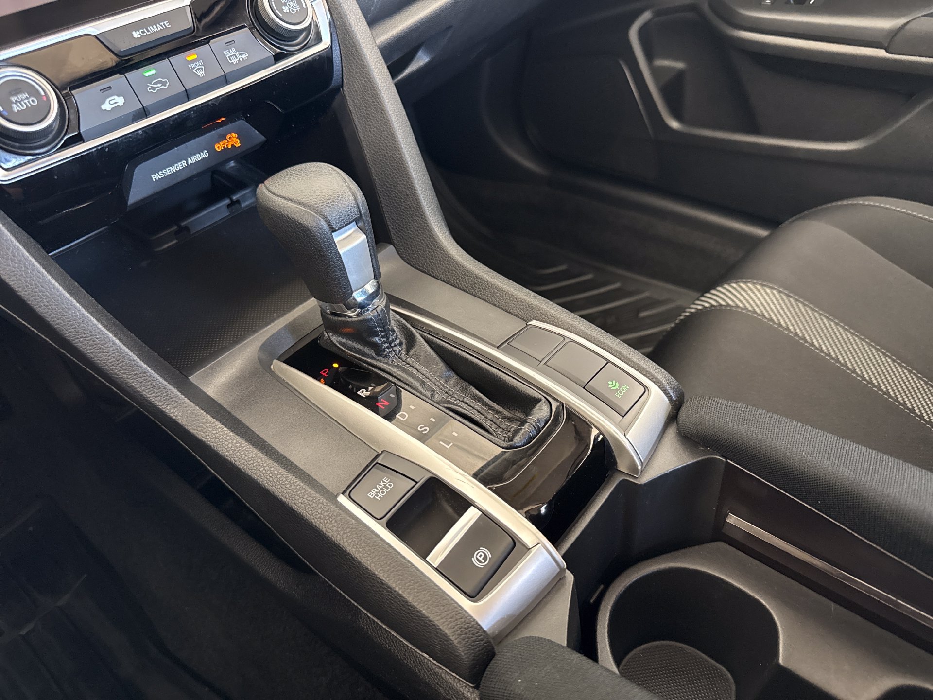 Used 2018 Honda Civic EX image 11