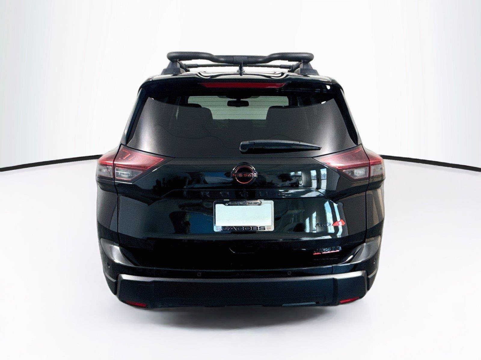 Used 2025 Nissan Rogue SV w/ Rock Creek Premium Package AWD/4WD image 4