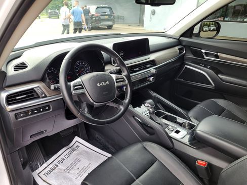 Used 2022 Kia Telluride EX w/ EX Premium Package AWD/4WD image 18