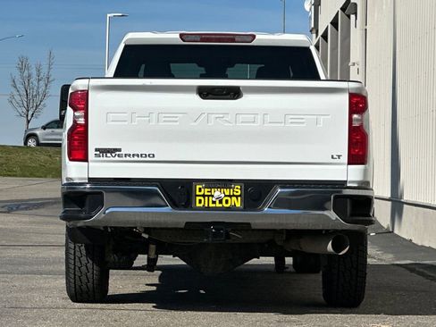 Used 2025 Chevrolet Silverado 2500 LT w/ Convenience Package image 5