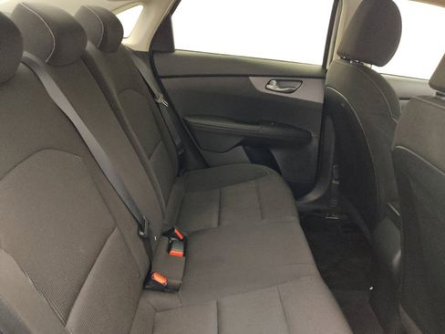 Used 2021 Kia Forte LXS FWD image 19