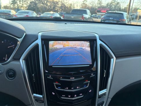 Used 2015 Cadillac SRX Performance w/ Driver Awareness Package image 45