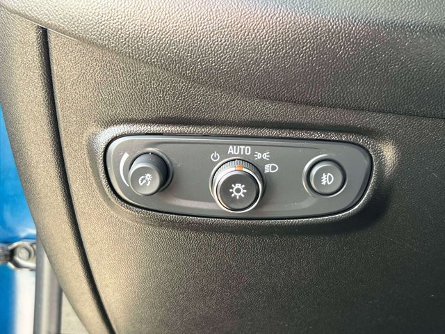 Used 2021 Chevrolet Equinox LT FWD image 19