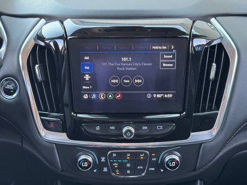 Used 2021 Chevrolet Traverse RS AWD/4WD image 22