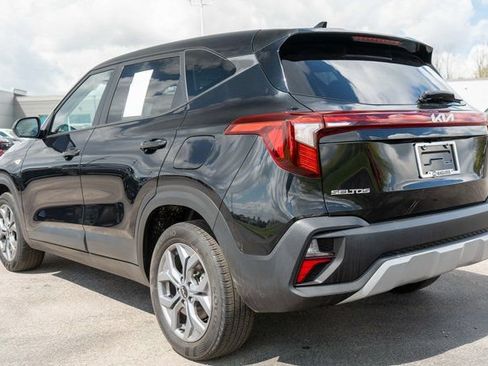 Used 2024 Kia Seltos LX AWD/4WD image 8