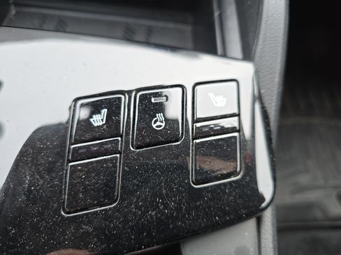 Used 2023 Kia Sportage EX AWD/4WD image 32