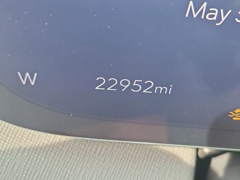 Used 2025 Buick Enclave Preferred image 23