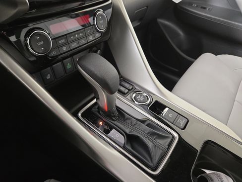 New 2026 Mitsubishi Eclipse Cross SEL image 21