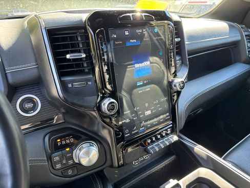 Used 2023 RAM 1500 Limited w/ Body Color Bumper Group image 25
