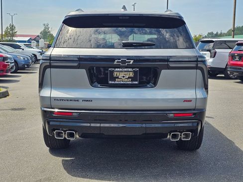 Used 2026 Chevrolet Traverse RS w/ LPO, Floor Liner Package AWD/4WD image 4