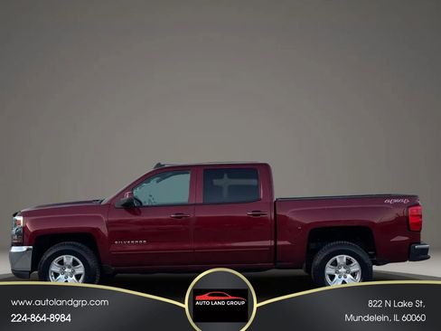 Used 2016 Chevrolet Silverado 1500 LT w/ LT Convenience Package image 4