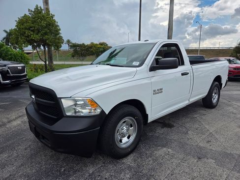 Used 2018 RAM 1500 Express RWD image 15